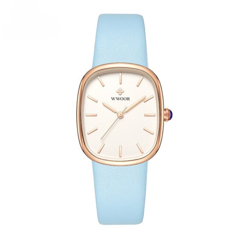 Fashionable quartz watch.