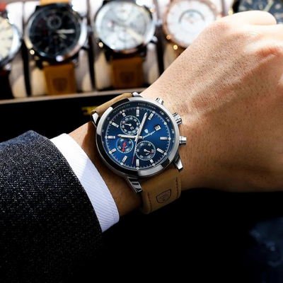 Luxurious, trendy men's watch