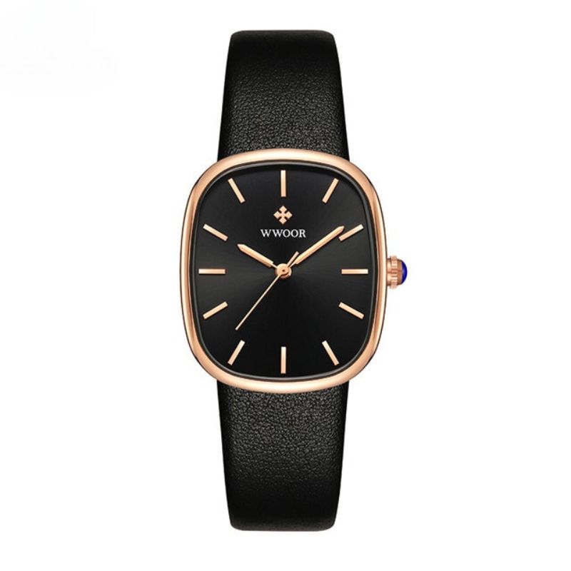 Fashionable quartz watch.