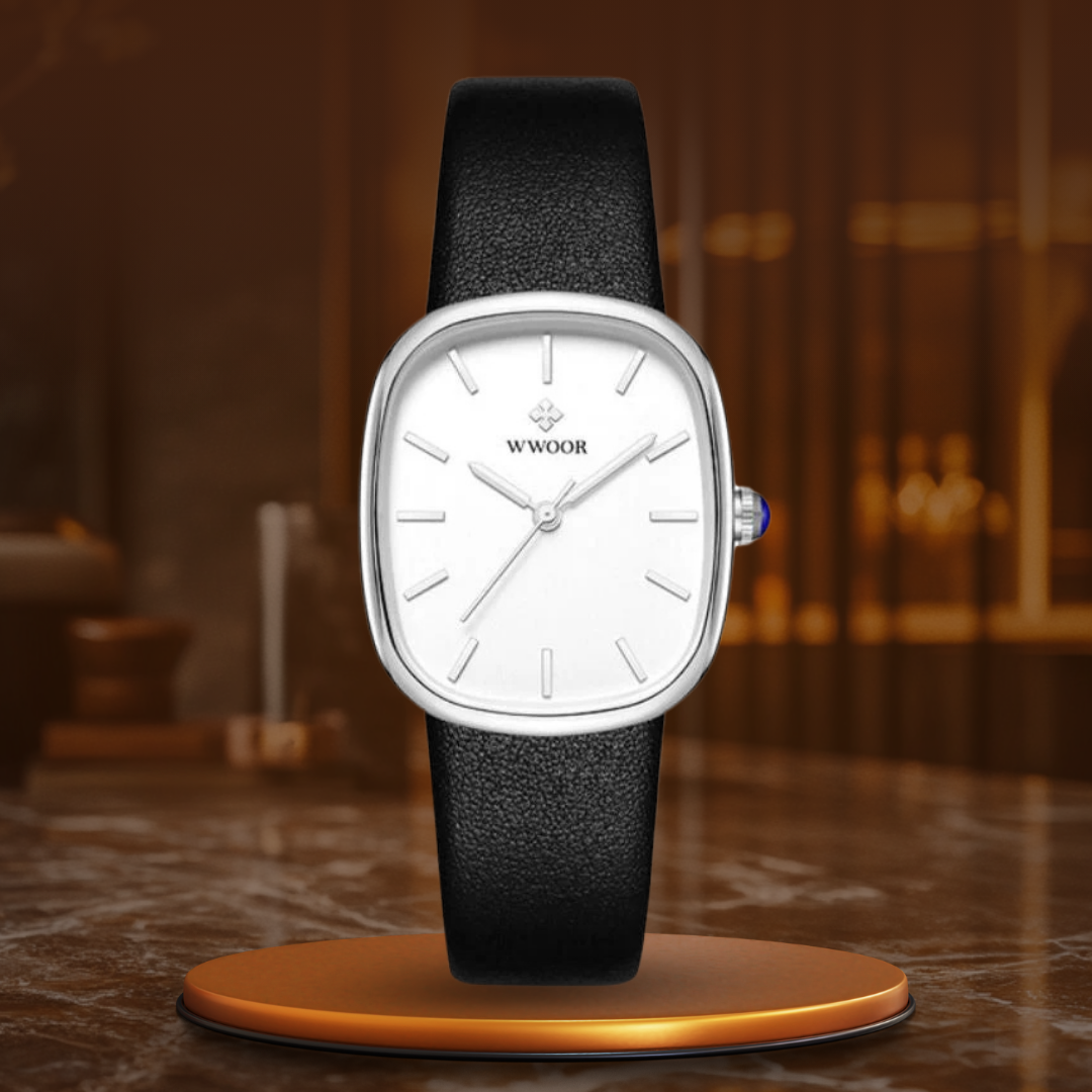 Fashionable quartz watch.