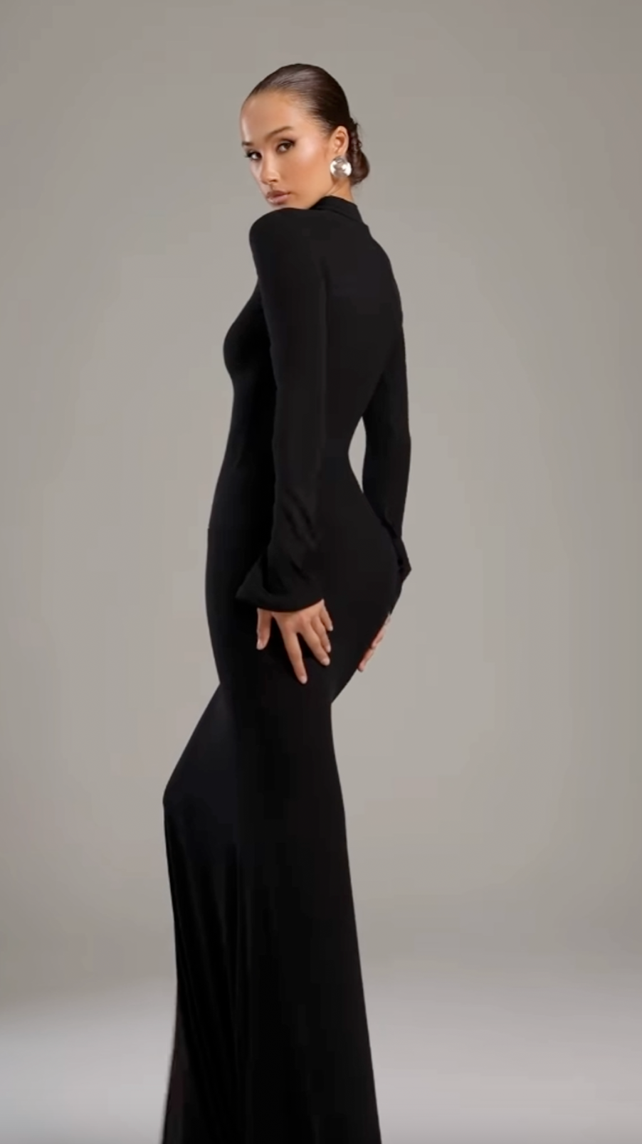 Madelyn｜Turtleneck Maxi Dress