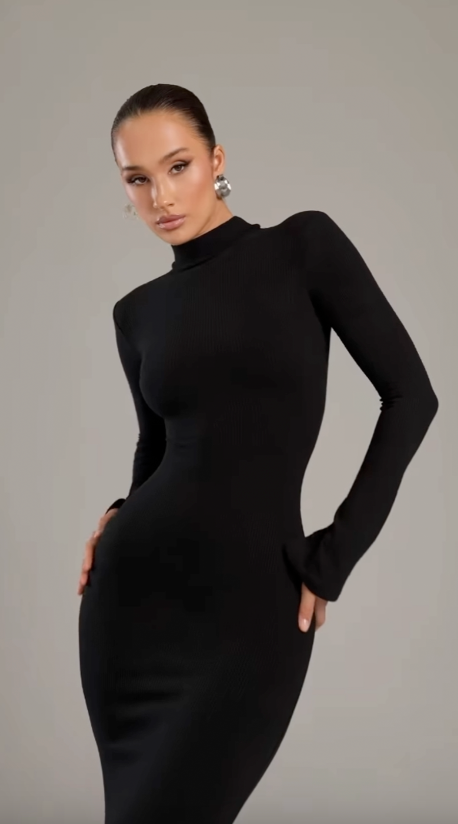 Madelyn｜Turtleneck Maxi Dress