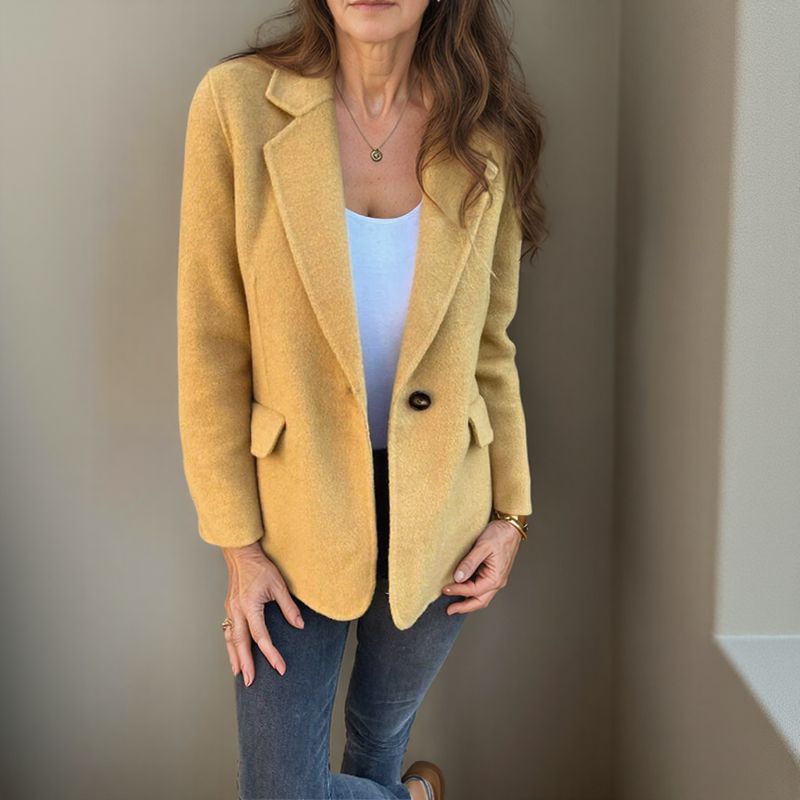 Hannah– Stylish Blazer