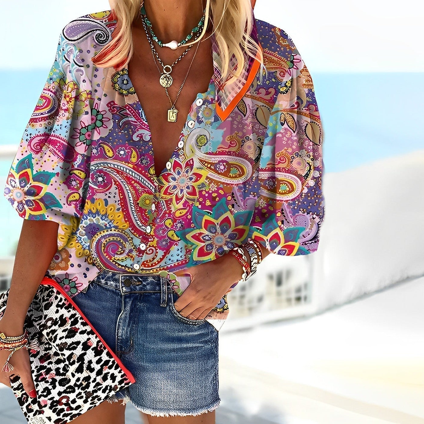 Isla - Shirt with mandala print